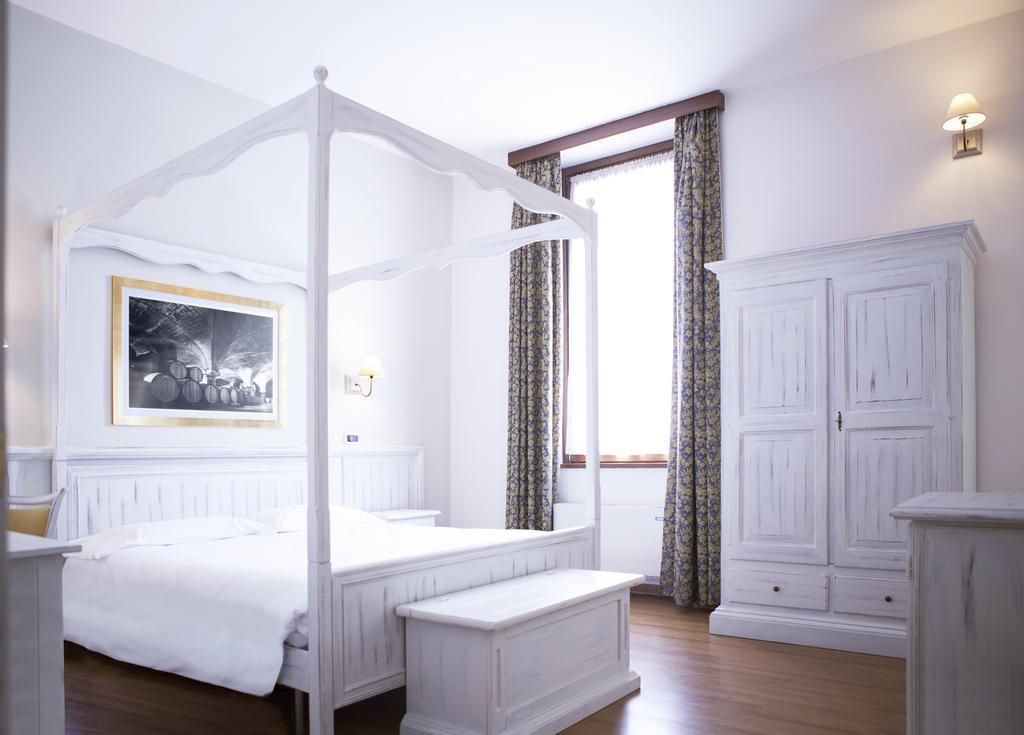 Hotel Sebino Сарнико Экстерьер фото
