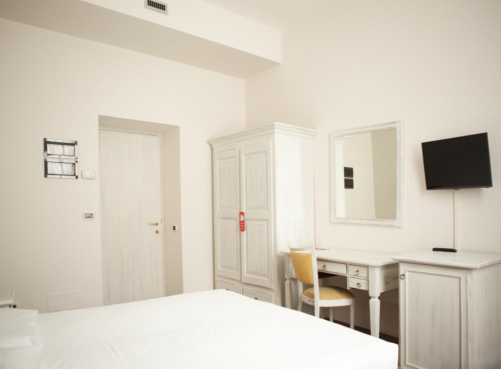 Hotel Sebino Сарнико Экстерьер фото