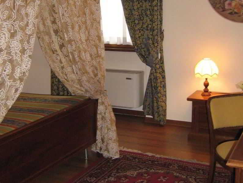Hotel Sebino Сарнико Экстерьер фото