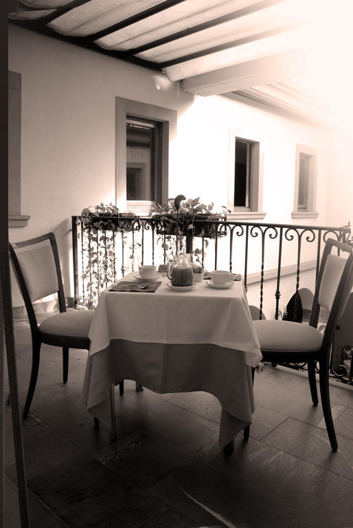Hotel Sebino Сарнико Экстерьер фото